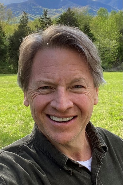 Robert “Bob” Davis