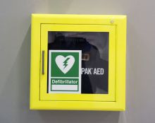 Defibrillator